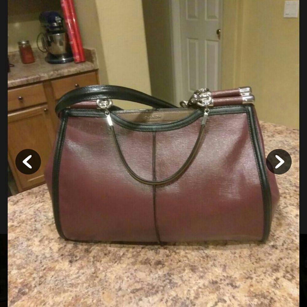 Coach Madison Pinnacle